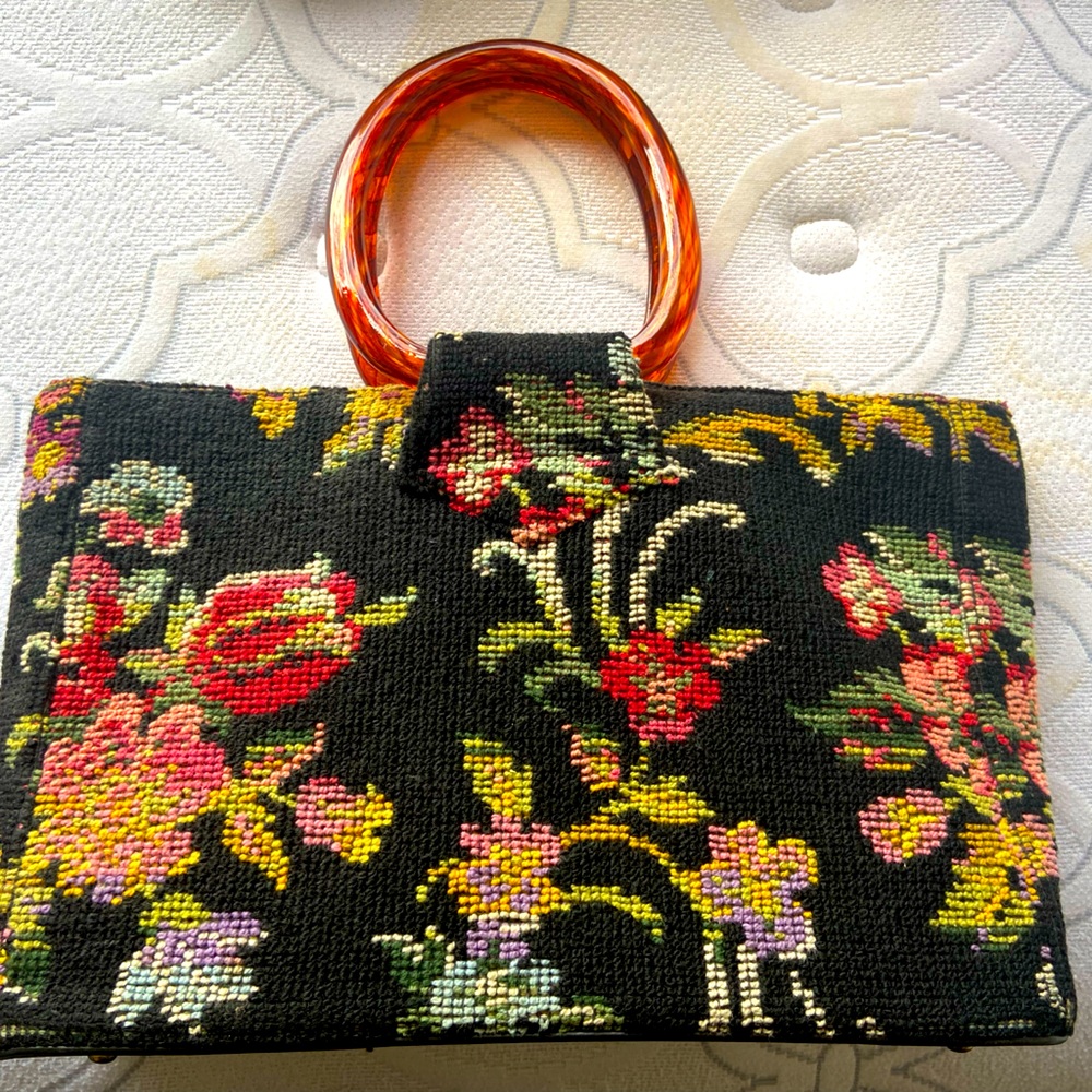 Vintage JR floral carpet handbag with tortoise shell handles